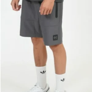 SHORT Helvetica STANFORD 19