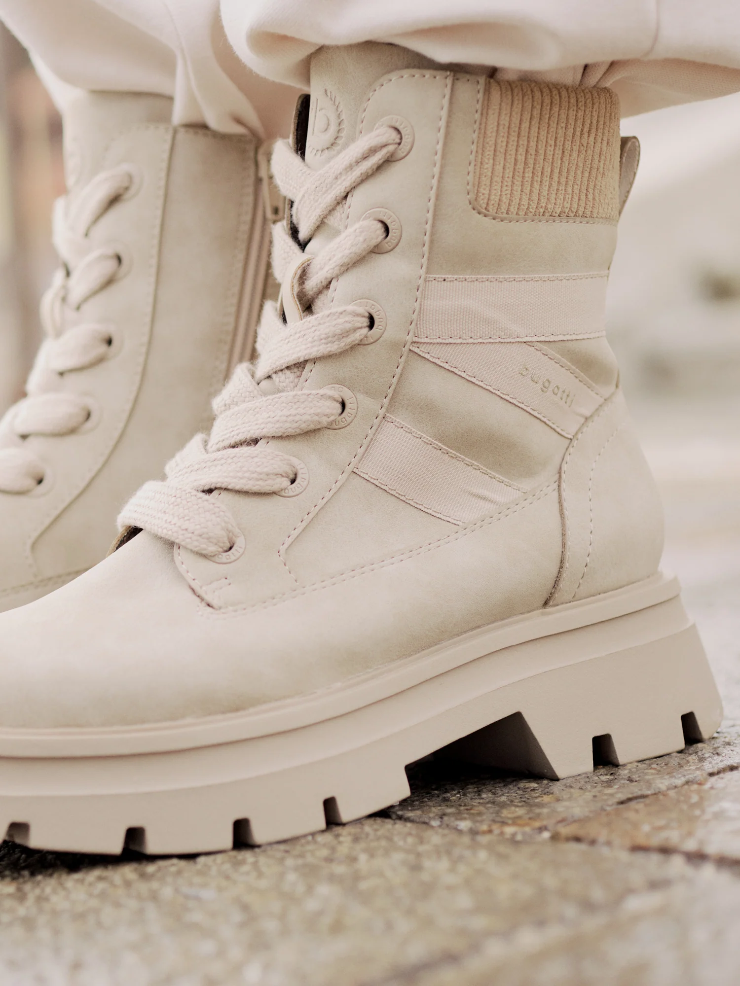 Schnürstiefel beige – Image 6